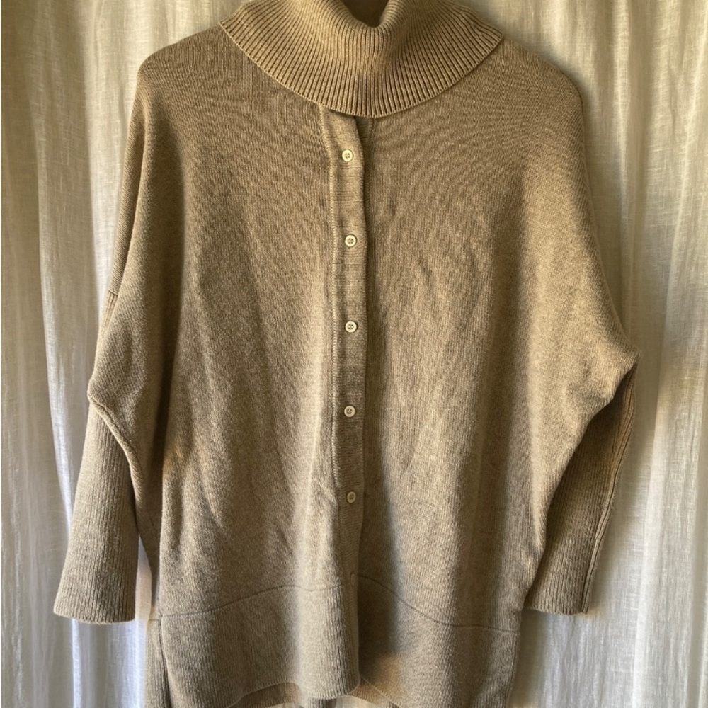 4-in-1 Vetta Convertible sweater